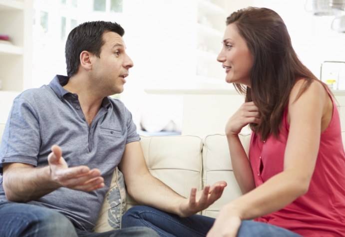 Habla con tu esposo marido o esposa manteniendo el foco